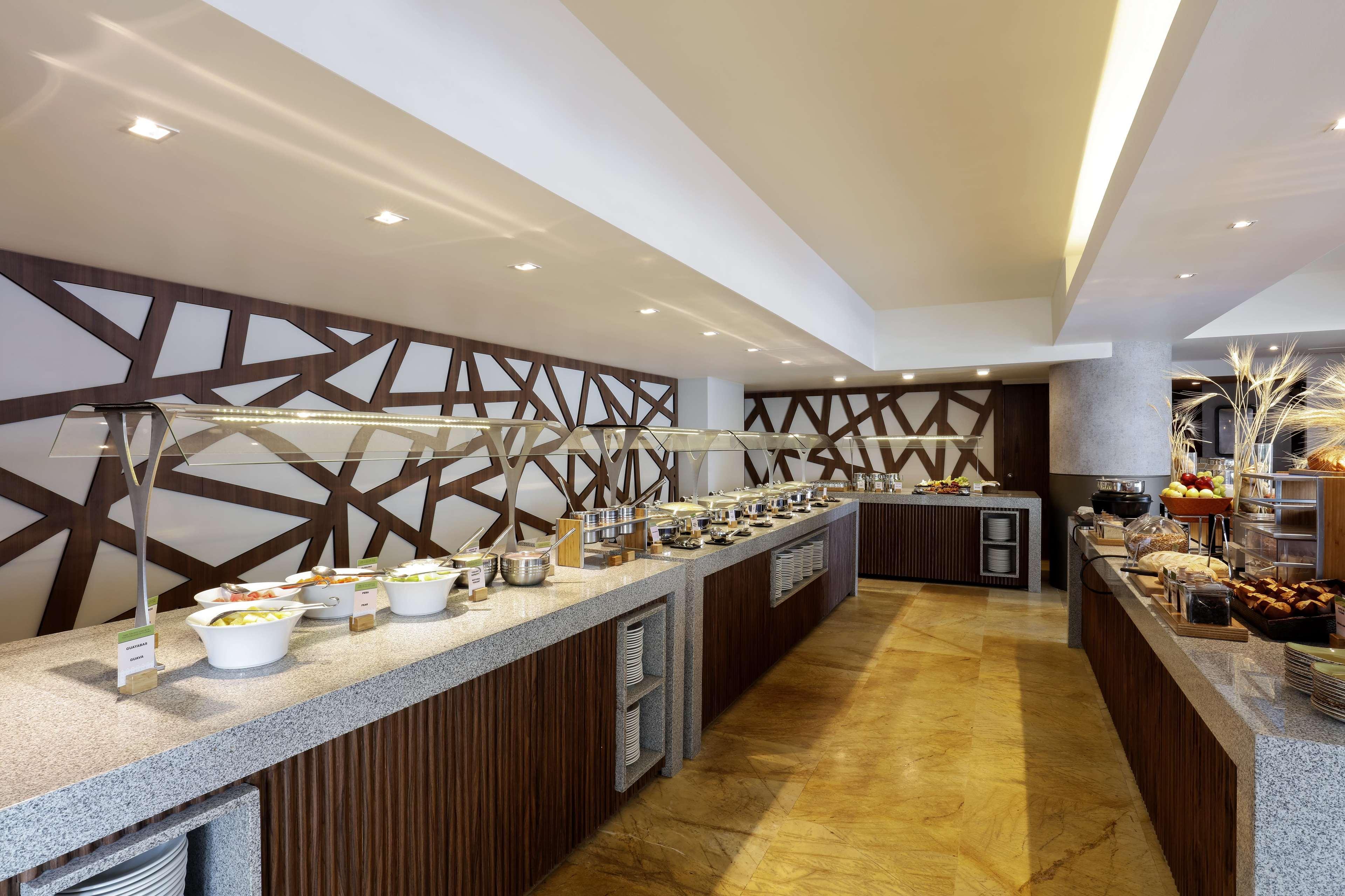 Doubletree By Hilton Santa Fe Hotel Mexico